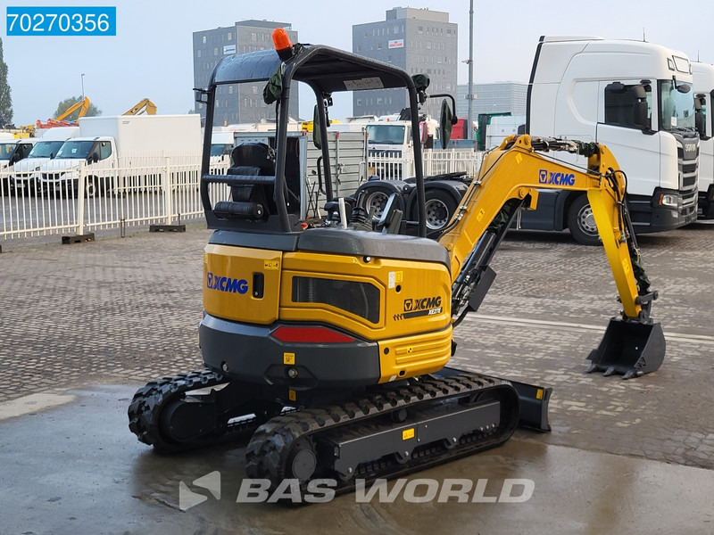 New Mini excavator XCMG XE27 E 2 AÑOS GARANTÍA FÁBRICA - SITUADA EN GRANADA: picture 6