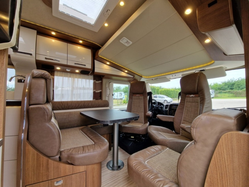 Carthago C-Tourer I 144 QB - Integrated motorhome: picture 4 Carthago C-Tourer I 144 QB - Integrated motorhome: picture 4