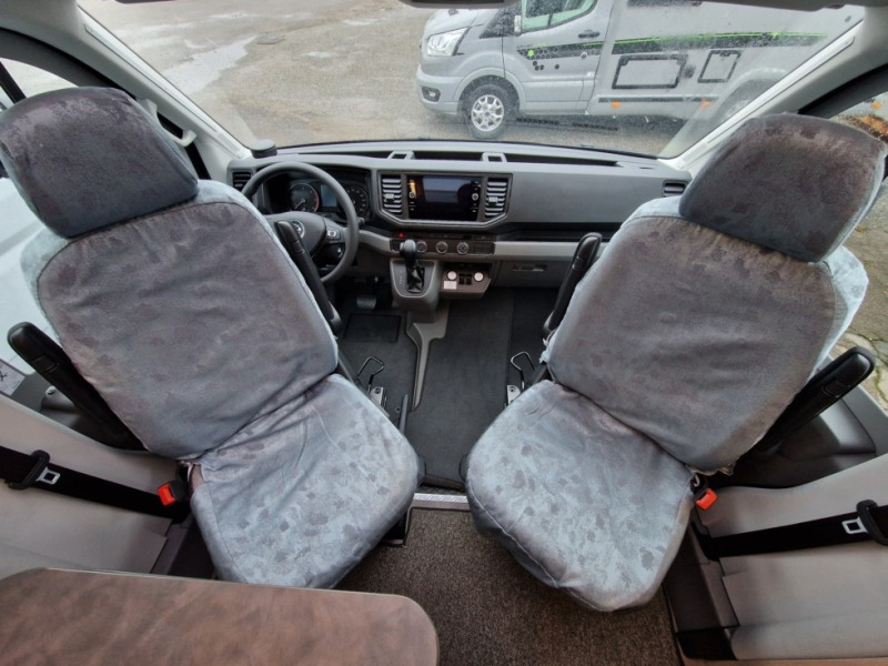 Semi-integrated motorhome Knaus Van Ti Plus 650 MEG Platinum Selection: picture 6 Semi-integrated motorhome Knaus Van Ti Plus 650 MEG Platinum Selection: picture 6