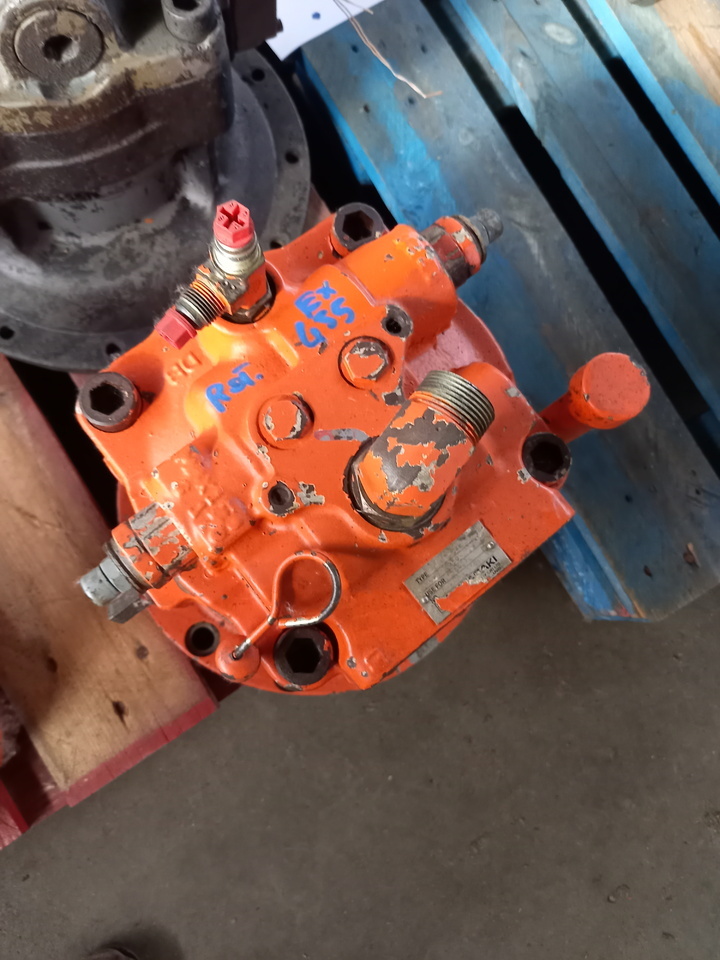 Fiat-Hitachi EX455 - Hydraulic motor for Crawler excavator: picture 1 Fiat-Hitachi EX455 - Hydraulic motor for Crawler excavator: picture 1