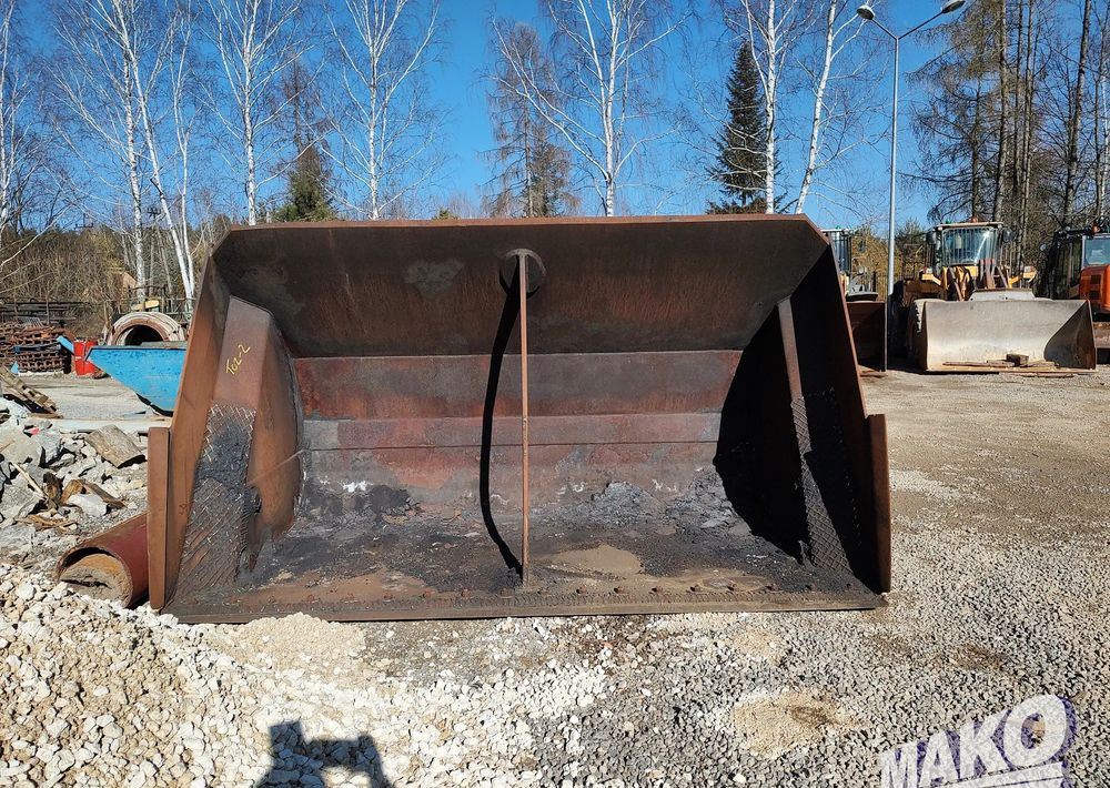 Łyżka Ulrich 365cm wysokiego wysypu do ładowarki CAT 980 972 - Attachment for Construction machinery: picture 2 Łyżka Ulrich 365cm wysokiego wysypu do ładowarki CAT 980 972 - Attachment for Construction machinery: picture 2