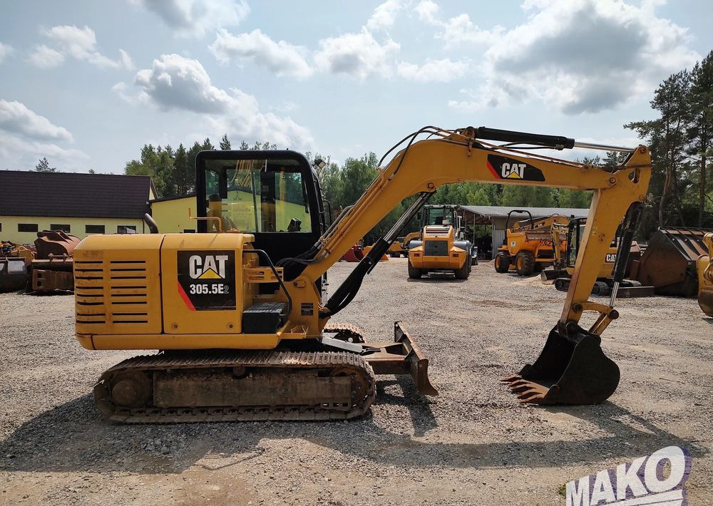 Crawler excavator Caterpillar 305.5E2: picture 6
