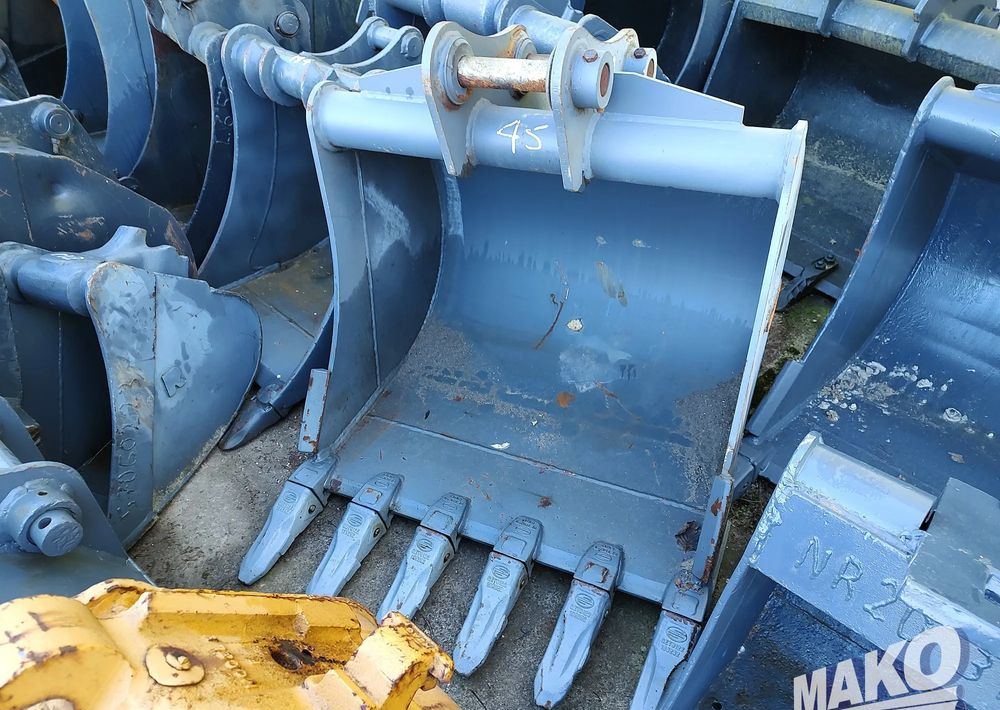 NOWA Łyżka Strickland 90cm do koparki Miller fi 45 (nieużywana) - Excavator bucket: picture 1 NOWA Łyżka Strickland 90cm do koparki Miller fi 45 (nieużywana) - Excavator bucket: picture 1
