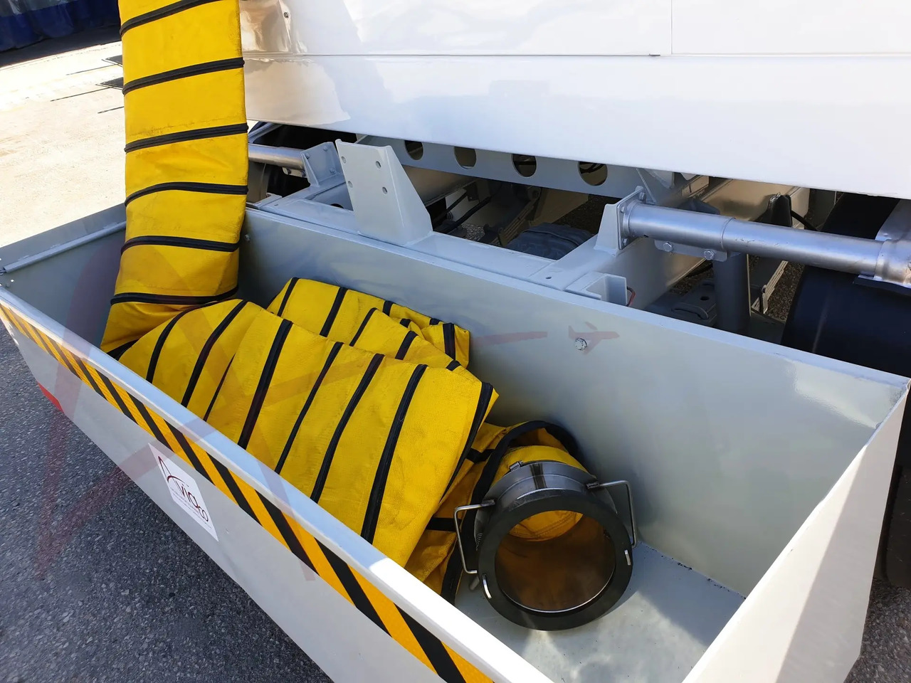 TLD ACU-804-920 - Ground support equipment: picture 4 TLD ACU-804-920 - Ground support equipment: picture 4