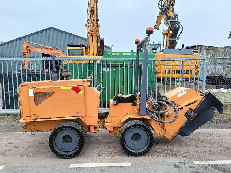 Case Maxi-Sneaker Maxi C c220 top cutter wheel paver - Trencher: picture 2 Case Maxi-Sneaker Maxi C c220 top cutter wheel paver - Trencher: picture 2