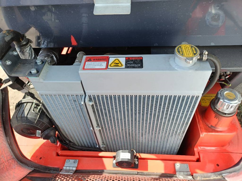 Compact track loader Everun ER1220 nieuwe loader wiellader mini shovel kubota: picture 13 Compact track loader Everun ER1220 nieuwe loader wiellader mini shovel kubota: picture 13