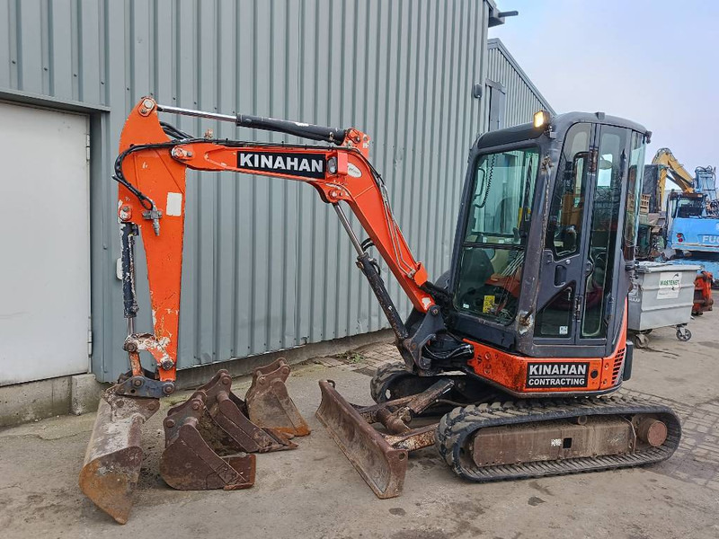 Hitachi ZX 29 U-3 CLR 2,9ton excavator bagger graafmachine - Mini excavator: picture 2 Hitachi ZX 29 U-3 CLR 2,9ton excavator bagger graafmachine - Mini excavator: picture 2