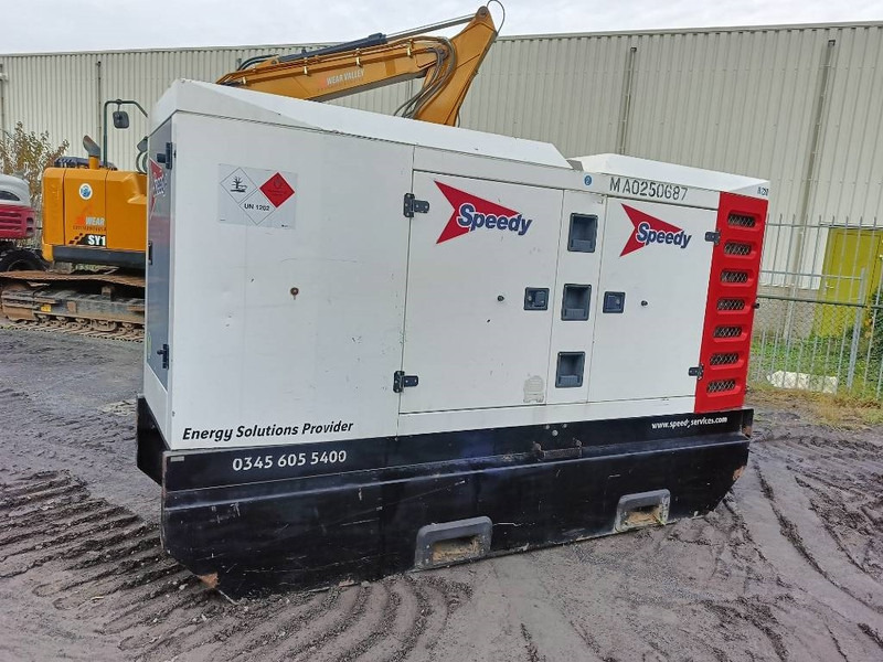 SDMO R220 C3 220 kva generator john deere 318A - Generator set: picture 3 SDMO R220 C3 220 kva generator john deere 318A - Generator set: picture 3