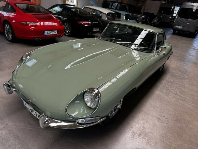 JAGUAR E-Type 4.2 Litre Series 1.5 FHC makellos... - Car: picture 5 JAGUAR E-Type 4.2 Litre Series 1.5 FHC makellos... - Car: picture 5