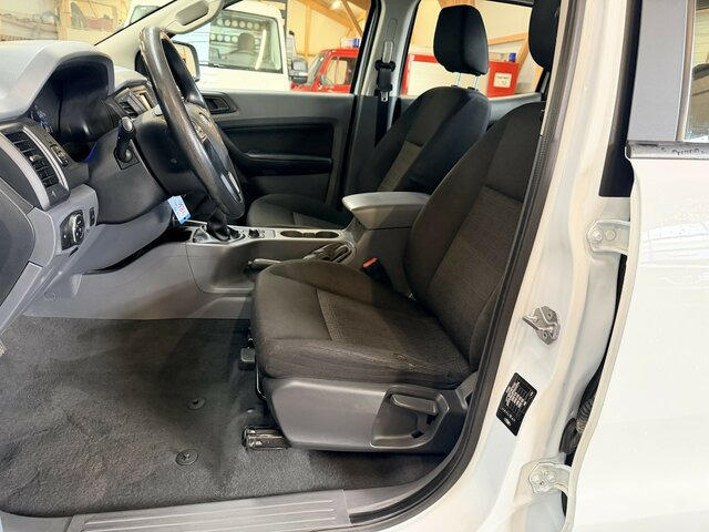 FORD Ranger 2.2 TDCi 4x4 Doppelkabine XL... - Truck: picture 5 FORD Ranger 2.2 TDCi 4x4 Doppelkabine XL... - Truck: picture 5