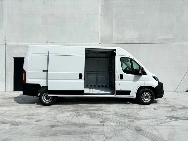 New Panel van Citroën Jumper Jumper L3H2 | Leasing from €840/month: picture 6