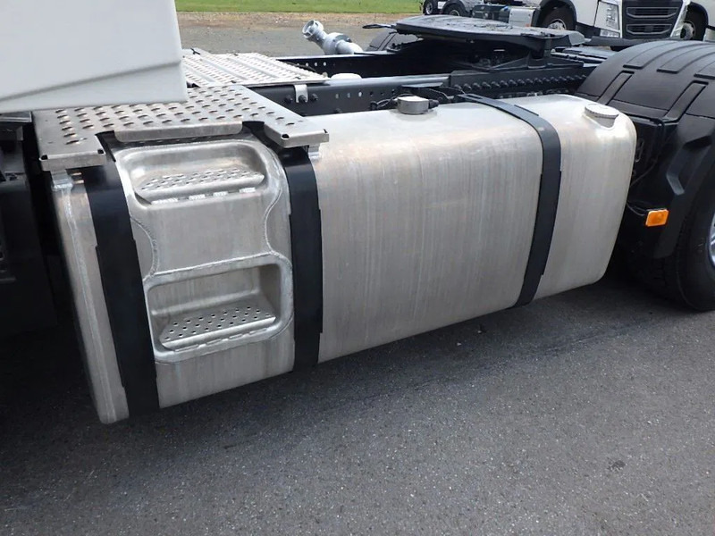 Volvo FH 500 Globetrotter XL 4x2 | Leasing - Tractor unit: picture 5 Volvo FH 500 Globetrotter XL 4x2 | Leasing - Tractor unit: picture 5