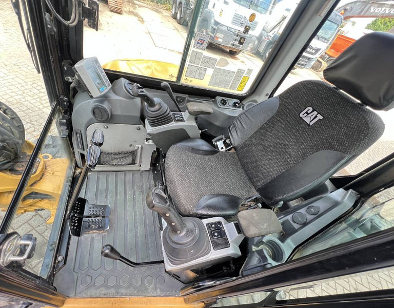 Mini excavator Cat 305 E2CR   2019   3110 H: picture 11