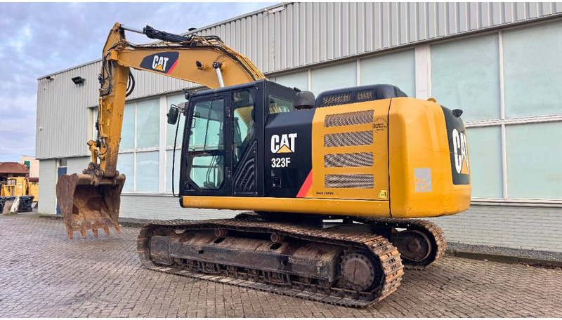 Cat 323 F L 2017 - Crawler excavator: picture 5 Cat 323 F L 2017 - Crawler excavator: picture 5