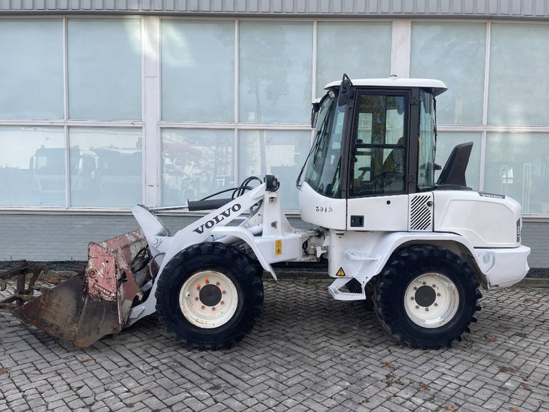 Volvo L 30 G 2020 CE - Wheel loader: picture 3 Volvo L 30 G 2020 CE - Wheel loader: picture 3