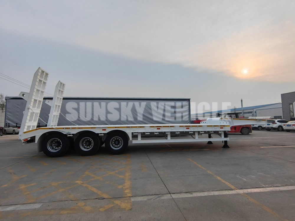 SUNSKY 3 Axle 40 Tons gooseneck lowbed trailer - Low loader semi-trailer: picture 5 SUNSKY 3 Axle 40 Tons gooseneck lowbed trailer - Low loader semi-trailer: picture 5