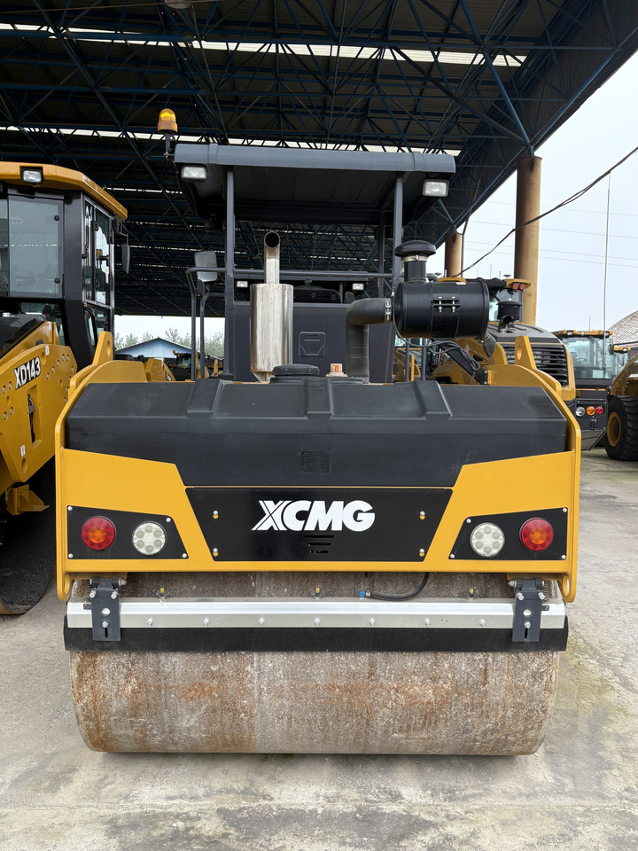 XCMG 8 ton 2Y103 double drum used vibratory road roller compactor 2022 - Road roller: picture 4 XCMG 8 ton 2Y103 double drum used vibratory road roller compactor 2022 - Road roller: picture 4