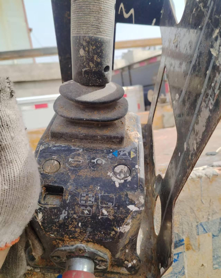 XCMG GTJZ1012 used 10m hydraulic scissor lift in good condition - Scissor lift: picture 2 XCMG GTJZ1012 used 10m hydraulic scissor lift in good condition - Scissor lift: picture 2