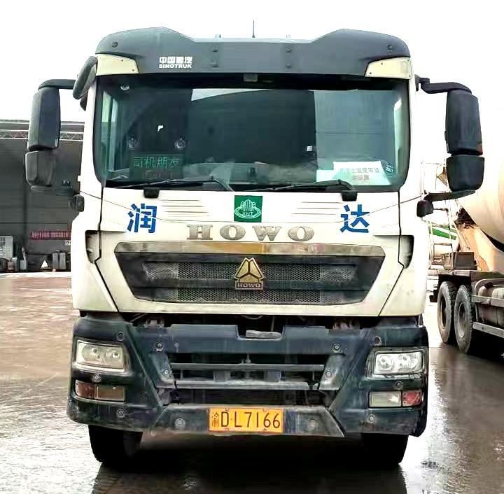 XCMG Official Construction Cement Mixer G4804B 12m³ Used Mobile Concrete Mixer Truck for sale - Concrete mixer drum: picture 3 XCMG Official Construction Cement Mixer G4804B 12m³ Used Mobile Concrete Mixer Truck for sale - Concrete mixer drum: picture 3