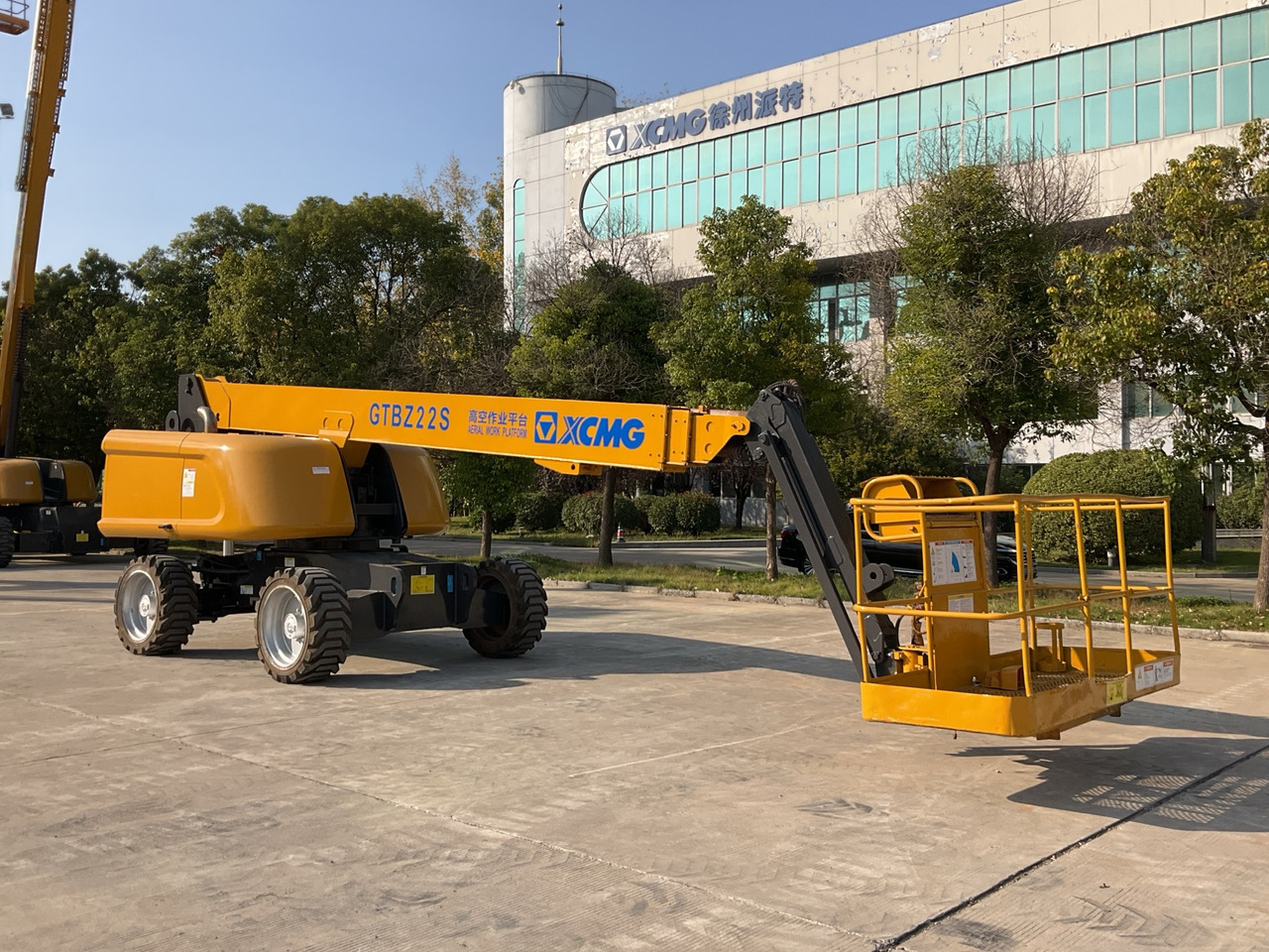 XCMG Official GTBZ22S Manlift Boom Lift 22m Used Cherry Pickers For Sale - Telescopic boom: picture 2 XCMG Official GTBZ22S Manlift Boom Lift 22m Used Cherry Pickers For Sale - Telescopic boom: picture 2