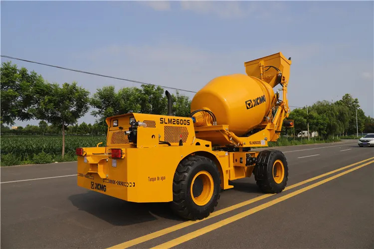 XCMG Official SLM2600S 2.6cbm Concrete Mixer Mobile Self Loading Concrete Mixer Truck - Concrete mixer: picture 5 XCMG Official SLM2600S 2.6cbm Concrete Mixer Mobile Self Loading Concrete Mixer Truck - Concrete mixer: picture 5