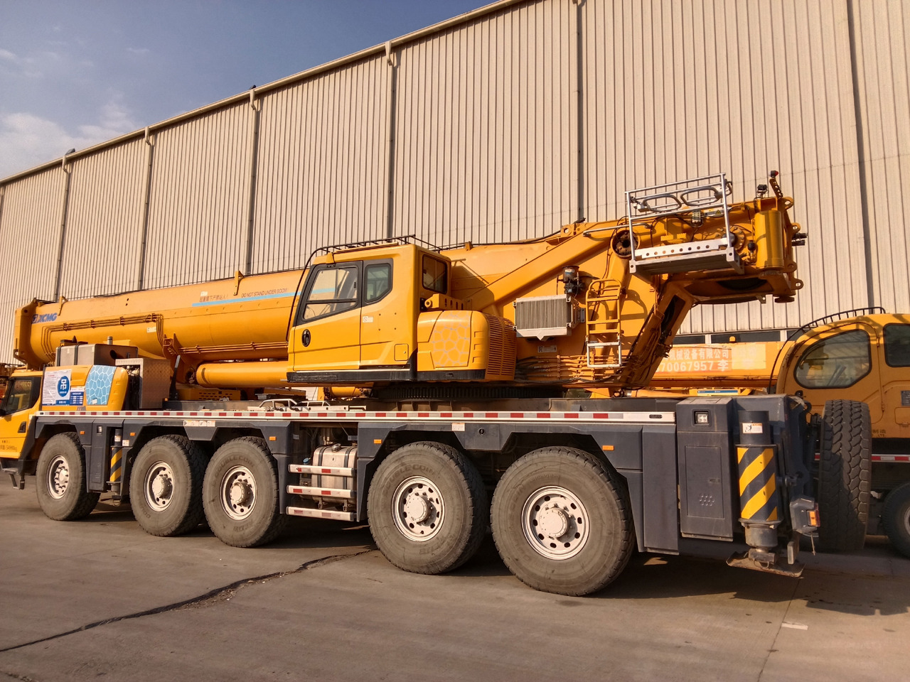 XCMG Official Second Truck Crane XCA260 260on Used All Terrain Crane Price - All terrain crane: picture 4 XCMG Official Second Truck Crane XCA260 260on Used All Terrain Crane Price - All terrain crane: picture 4