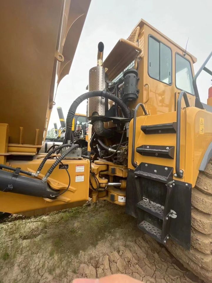 XCMG Official Xda40 China 2018 Year 40 Ton Used Dump Tipper Truck in Good Condition - Articulated dumper: picture 4 XCMG Official Xda40 China 2018 Year 40 Ton Used Dump Tipper Truck in Good Condition - Articulated dumper: picture 4