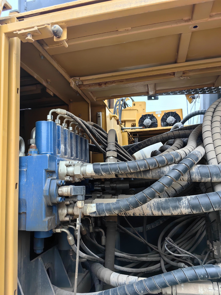 Drilling rig XCMG Offiical Used Rotary Drilling Rigs Drilling Machine XR220D Pile Drilling Rig For Sale: picture 7