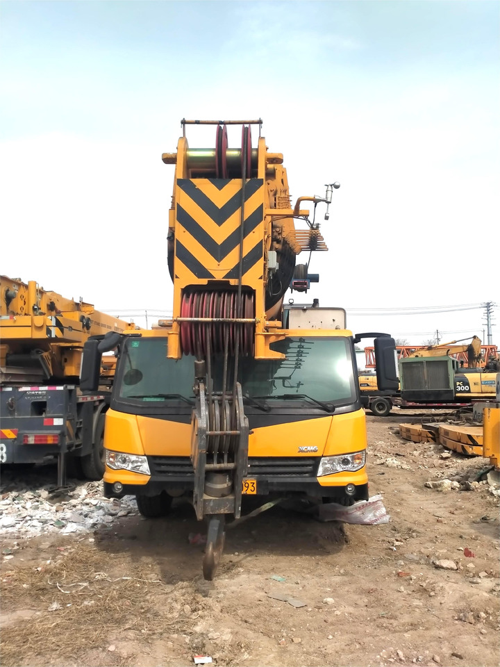 XCMG XCA180L8C 2021 Year Crane Lifting Equipment Used 180 Ton Mobile All Terrain Crane for Sale - All terrain crane: picture 4 XCMG XCA180L8C 2021 Year Crane Lifting Equipment Used 180 Ton Mobile All Terrain Crane for Sale - All terrain crane: picture 4