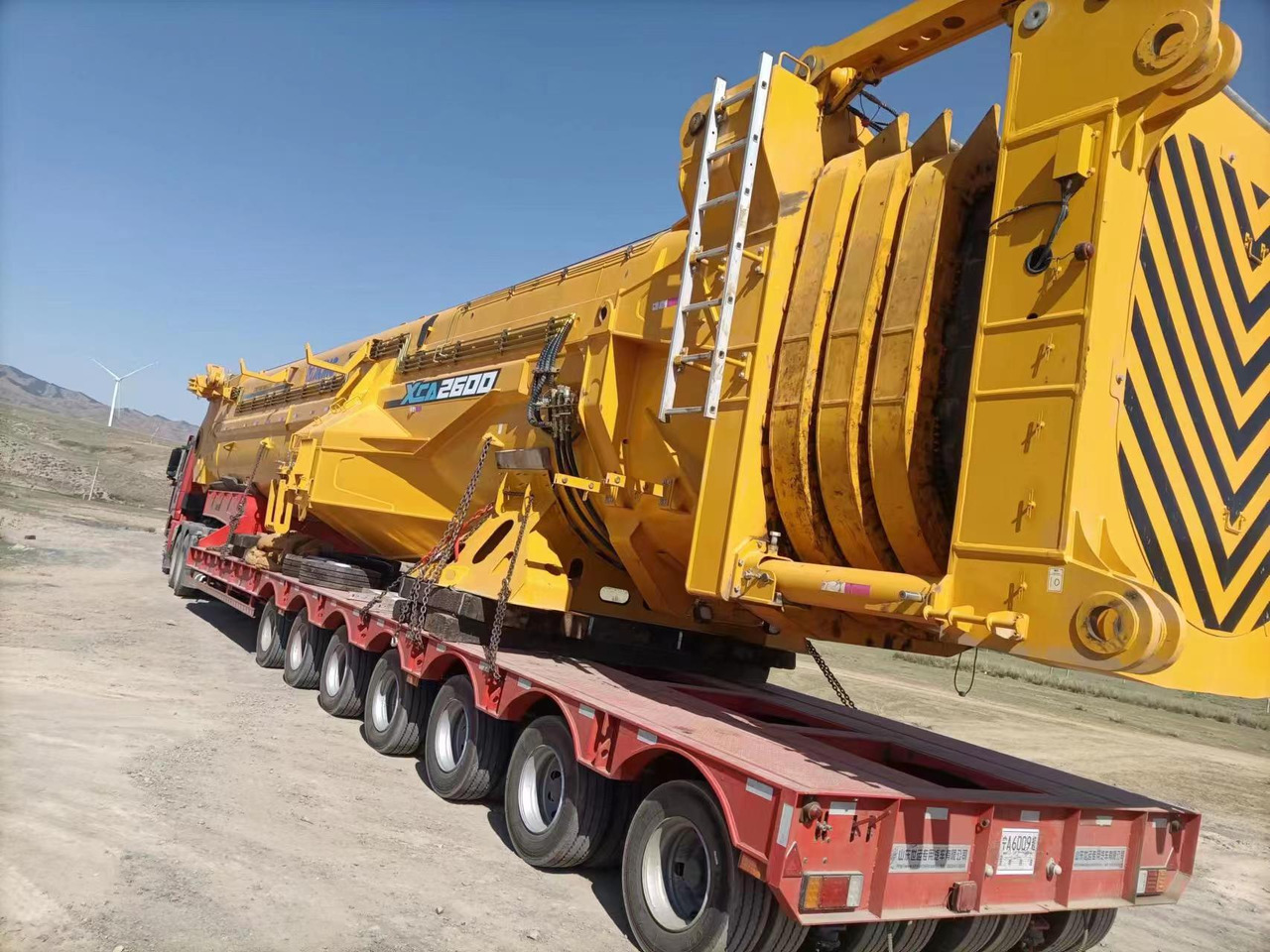 XCMG XCA2600 Used 2600 Ton Large All Terrain Truck Crane with Good Performance - All terrain crane: picture 3 XCMG XCA2600 Used 2600 Ton Large All Terrain Truck Crane with Good Performance - All terrain crane: picture 3