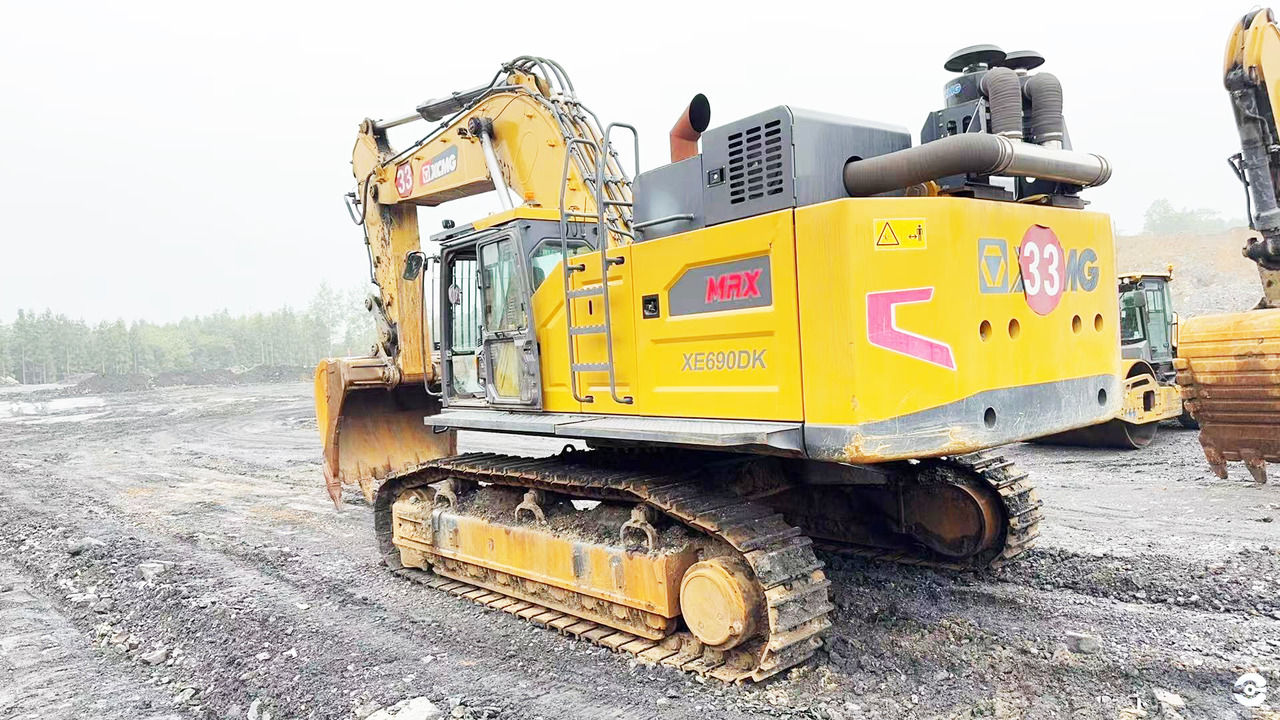 XCMG XE690DK heavy duty used excavator crawler price - Crawler excavator: picture 3 XCMG XE690DK heavy duty used excavator crawler price - Crawler excavator: picture 3