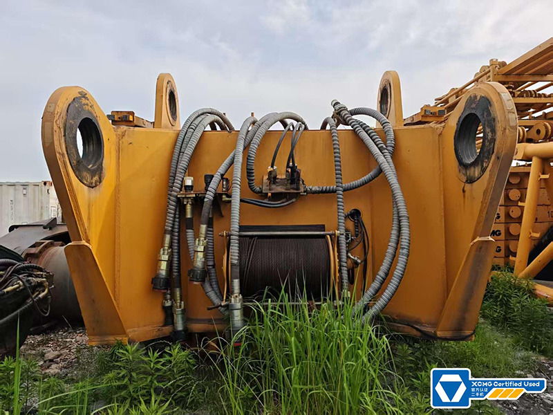XCMG XGC28000 used 2000ton large tons crawler crane price - Crawler crane: picture 3 XCMG XGC28000 used 2000ton large tons crawler crane price - Crawler crane: picture 3