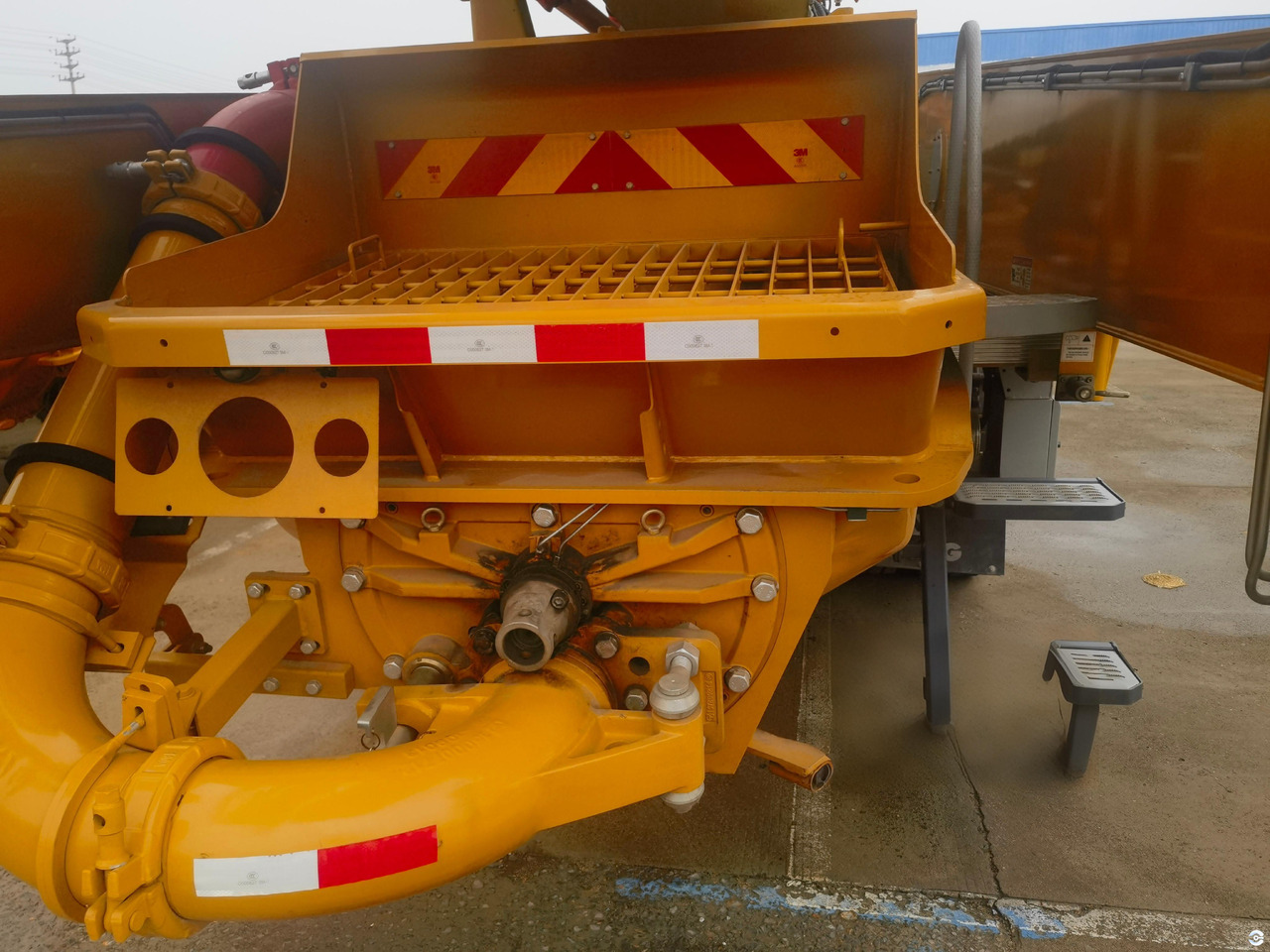 XCMG official HB62V 62m Schwing used concrete pump truck price - Concrete pump truck: picture 4 XCMG official HB62V 62m Schwing used concrete pump truck price - Concrete pump truck: picture 4