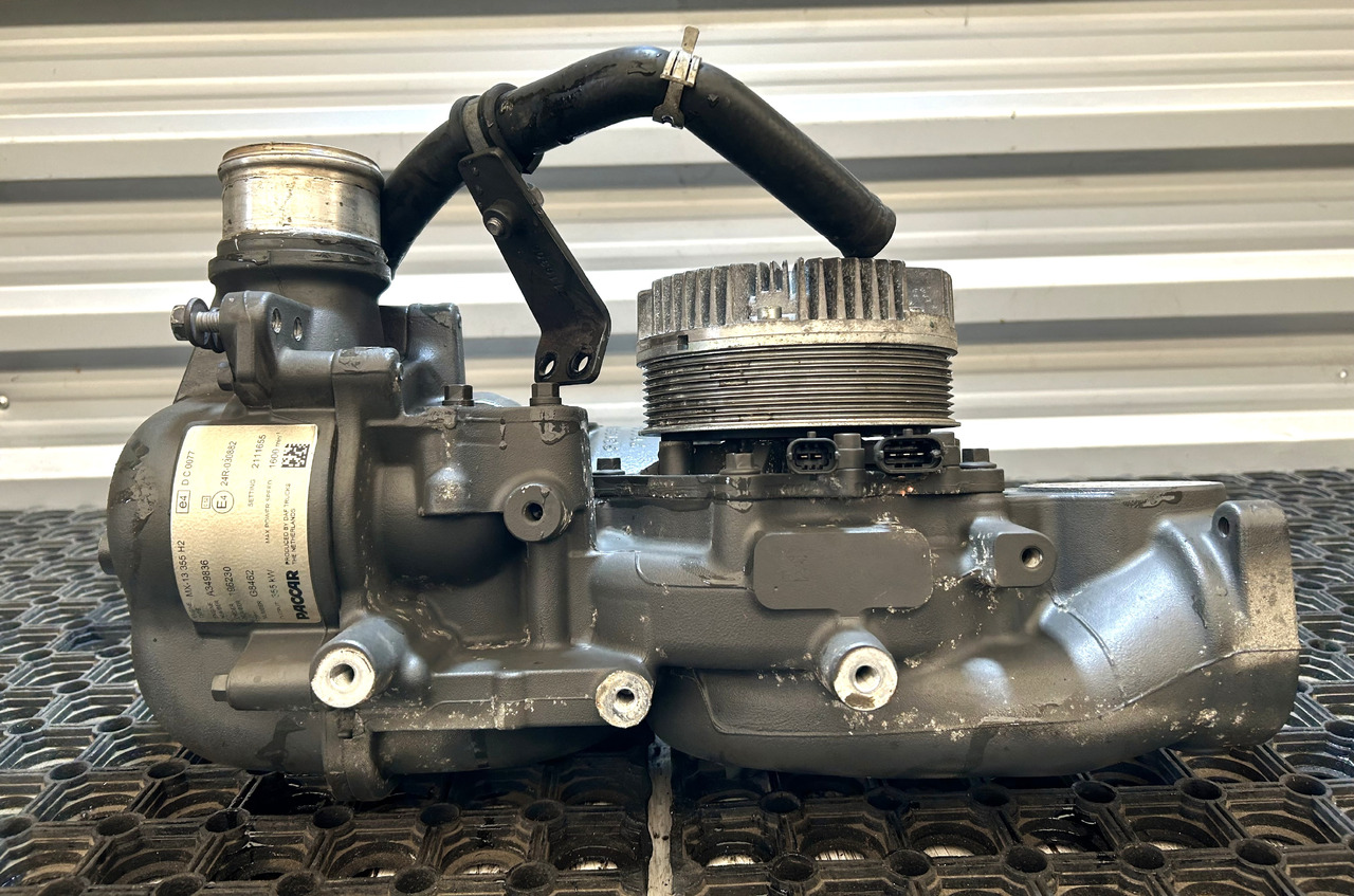 DAF DAF XF 106 480 COOLANT PUMP - Coolant pump: picture 1 DAF DAF XF 106 480 COOLANT PUMP - Coolant pump: picture 1