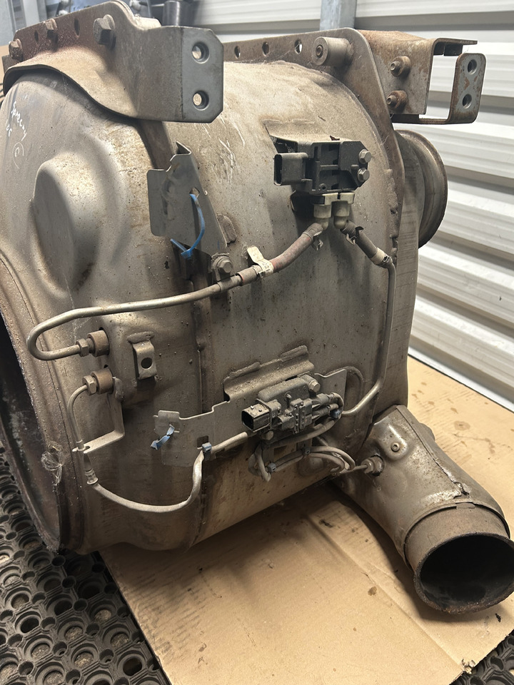 DAF DPF CATALYTIC CONVERTER DAF XF 106 - Catalytic converter: picture 2 DAF DPF CATALYTIC CONVERTER DAF XF 106 - Catalytic converter: picture 2