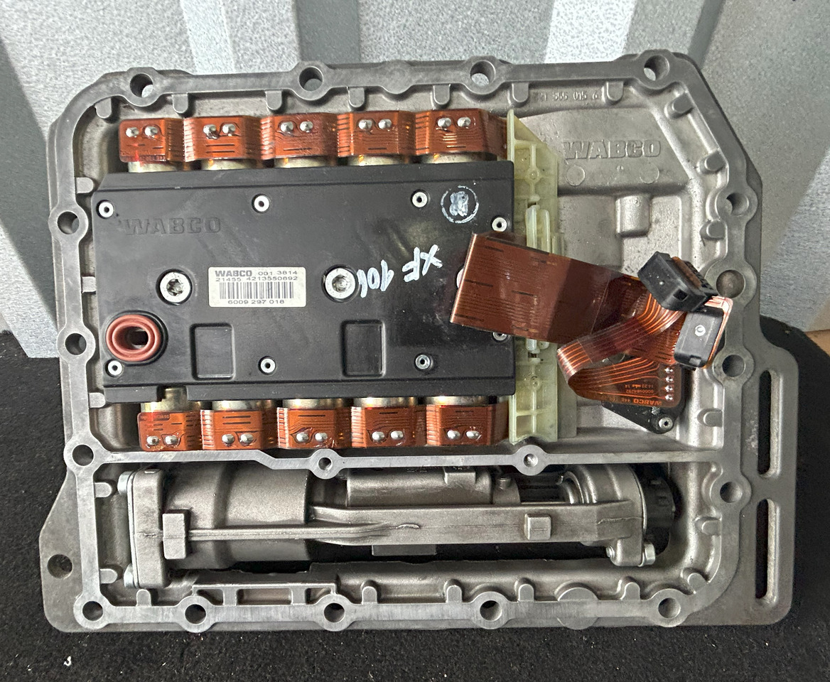 DAF XF 106 ASTRONIC Wybierak Skrzynia EURO 6 Remanufactured - Transmission for Truck: picture 1 DAF XF 106 ASTRONIC Wybierak Skrzynia EURO 6 Remanufactured - Transmission for Truck: picture 1