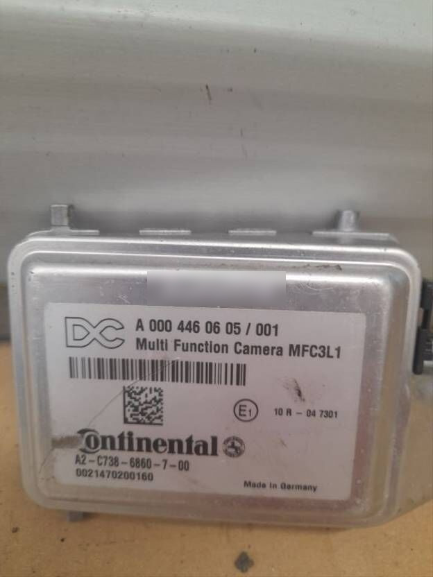 ECU KAMERA MFC Mercedes-Benz ACTROS 3L1 A4460605 truck - Electrical system for Truck: picture 2 ECU KAMERA MFC Mercedes-Benz ACTROS 3L1 A4460605 truck - Electrical system for Truck: picture 2