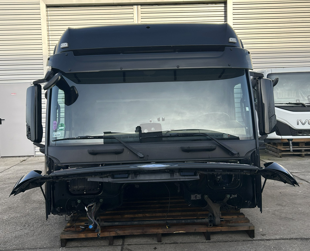 MERCEDES ACTROS MP4 L BigSpace, 2.50 m - Cab for Truck: picture 4 MERCEDES ACTROS MP4 L BigSpace, 2.50 m - Cab for Truck: picture 4