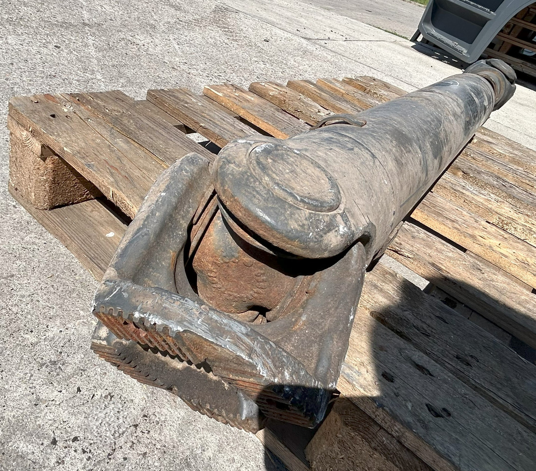 MERCEDES-BENZ AROCS MP4 DRIVE SHAFT 1544 MM - Propeller shaft: picture 5 MERCEDES-BENZ AROCS MP4 DRIVE SHAFT 1544 MM - Propeller shaft: picture 5