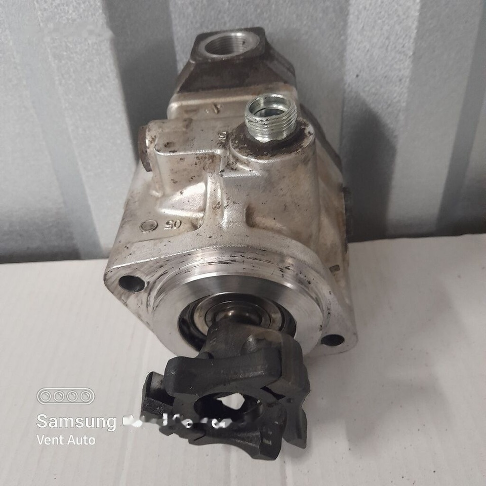 Mercedes-Benz A9604600280 Mercedes-Benz ACTROS MP4 A9604600280 truck - Steering pump for Truck: picture 1 Mercedes-Benz A9604600280 Mercedes-Benz ACTROS MP4 A9604600280 truck - Steering pump for Truck: picture 1