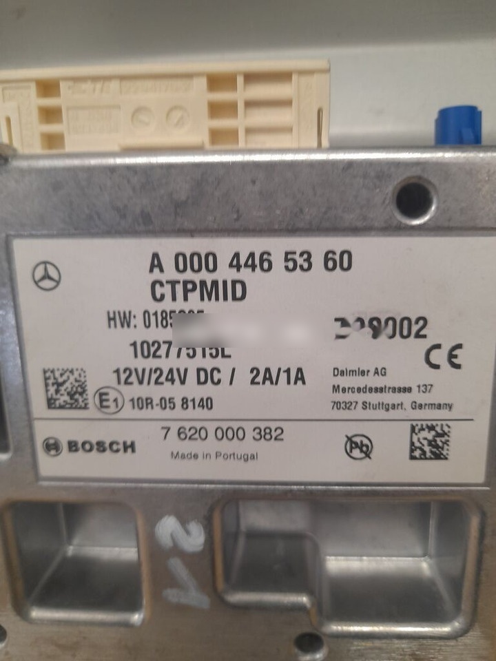Mercedes-Benz ACTROS MP4 A0004465360 truck - ECU for Truck: picture 2 Mercedes-Benz ACTROS MP4 A0004465360 truck - ECU for Truck: picture 2