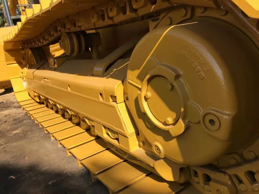CATERPILLAR Bulldozer D5G, D5K Good Condition Farming Equipment - Bulldozer: picture 5 CATERPILLAR Bulldozer D5G, D5K Good Condition Farming Equipment - Bulldozer: picture 5
