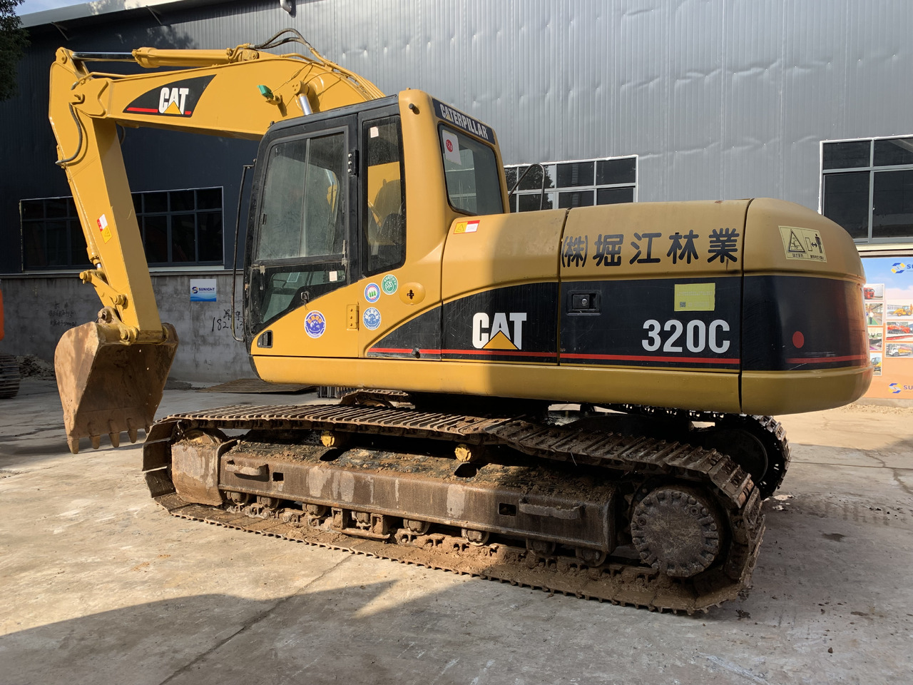 Caterpillar 20 ton Hydraulic Excavator 320C, 320CL Original Condition - Crawler excavator: picture 1 Caterpillar 20 ton Hydraulic Excavator 320C, 320CL Original Condition - Crawler excavator: picture 1