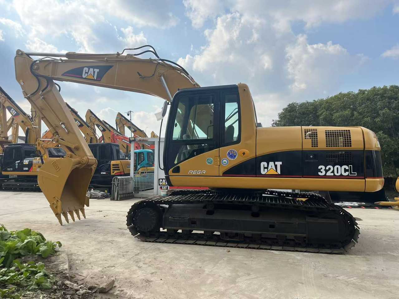 Caterpillar 20Ton Excavator Original Caterpillar CAT 320CL, 320C, 320 Model with 3066 Engine - Crawler excavator: picture 4 Caterpillar 20Ton Excavator Original Caterpillar CAT 320CL, 320C, 320 Model with 3066 Engine - Crawler excavator: picture 4