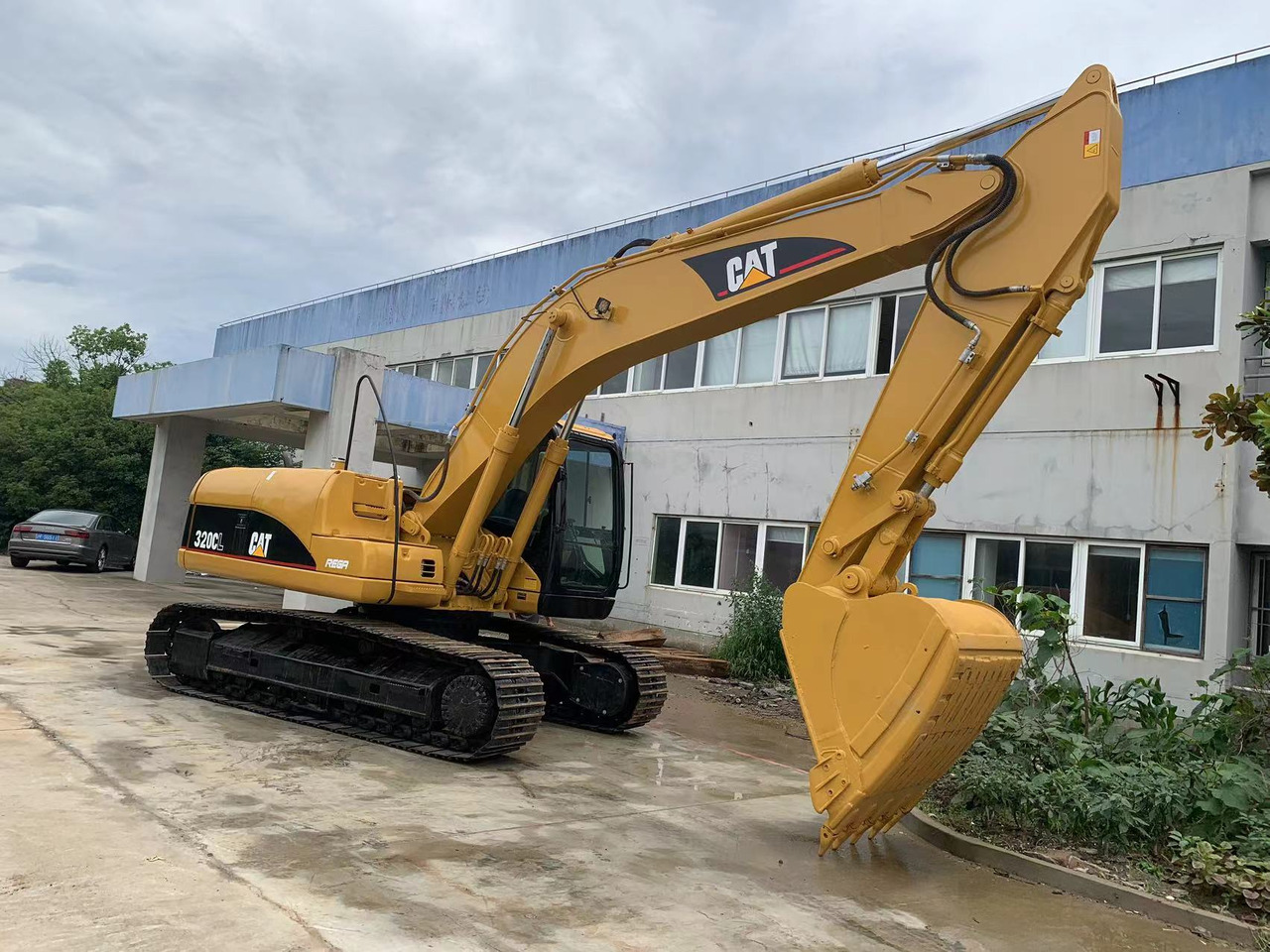 Caterpillar Low-Hour Used CAT 320CL Excavator | 3066T Engine | Negotiable Price for Bulk Order - Crawler excavator: picture 4 Caterpillar Low-Hour Used CAT 320CL Excavator | 3066T Engine | Negotiable Price for Bulk Order - Crawler excavator: picture 4