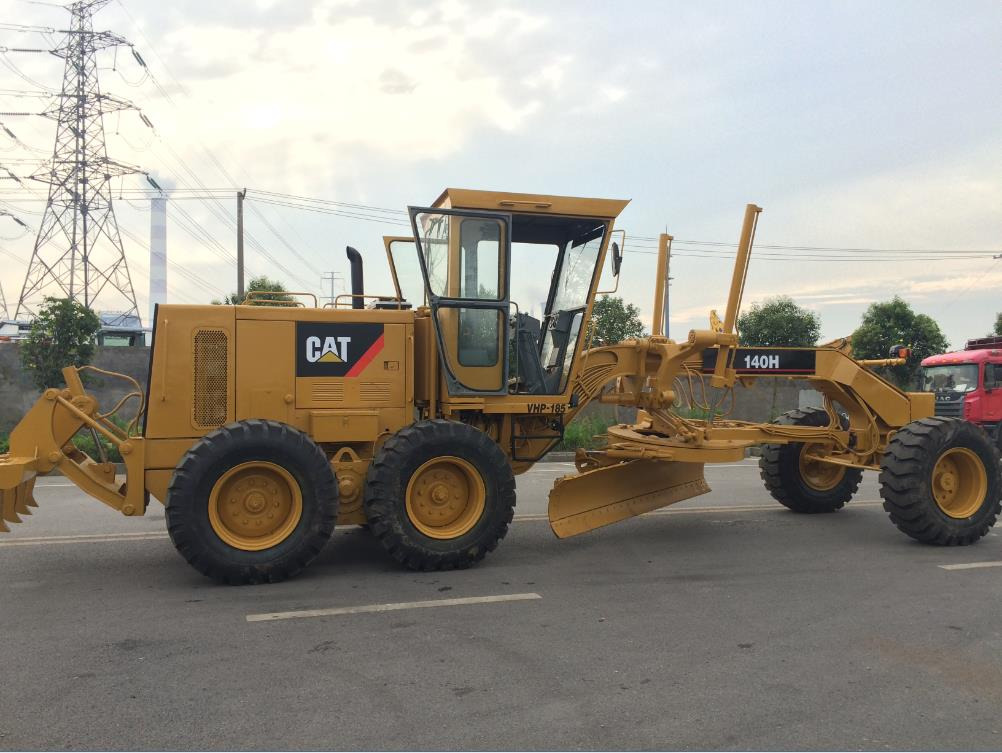 Caterpillar Motor Grader Used Condition CAT 140H - Grader: picture 2 Caterpillar Motor Grader Used Condition CAT 140H - Grader: picture 2