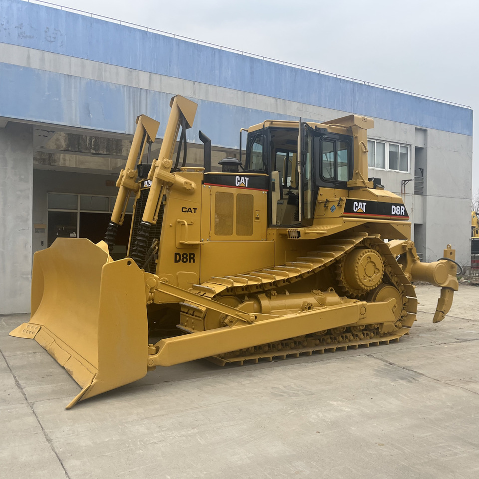 Caterpillar Well-Maintained Used CAT D8R Crawler Bulldozer 300 HP 9.4 m³ Heaped Blade Capacity - Bulldozer: picture 1 Caterpillar Well-Maintained Used CAT D8R Crawler Bulldozer 300 HP 9.4 m³ Heaped Blade Capacity - Bulldozer: picture 1