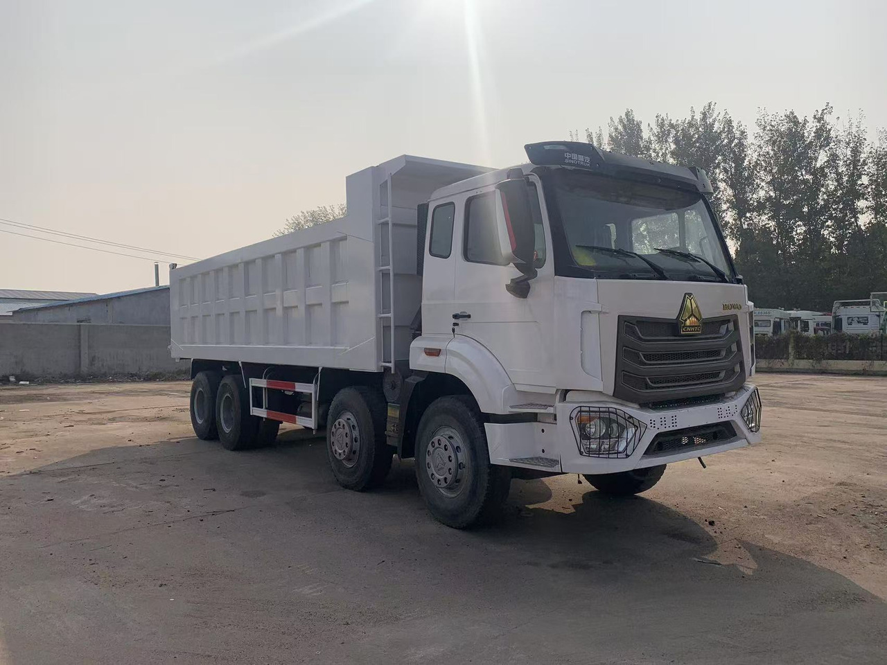 Howo 8x4 Tipper Truck Used Condition HOWO Dumper Truck Left Hand Drive - Tipper: picture 1 Howo 8x4 Tipper Truck Used Condition HOWO Dumper Truck Left Hand Drive - Tipper: picture 1
