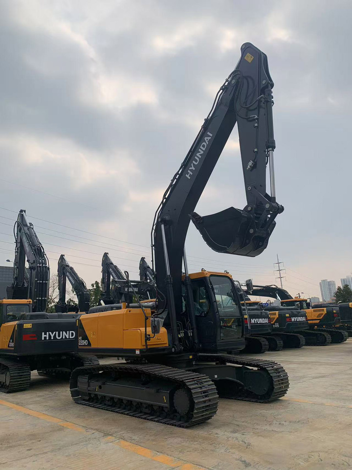 Hyundai Construction Excavator 2024 Brand New Excavator Hyundai HX220HD - Crawler excavator: picture 4 Hyundai Construction Excavator 2024 Brand New Excavator Hyundai HX220HD - Crawler excavator: picture 4