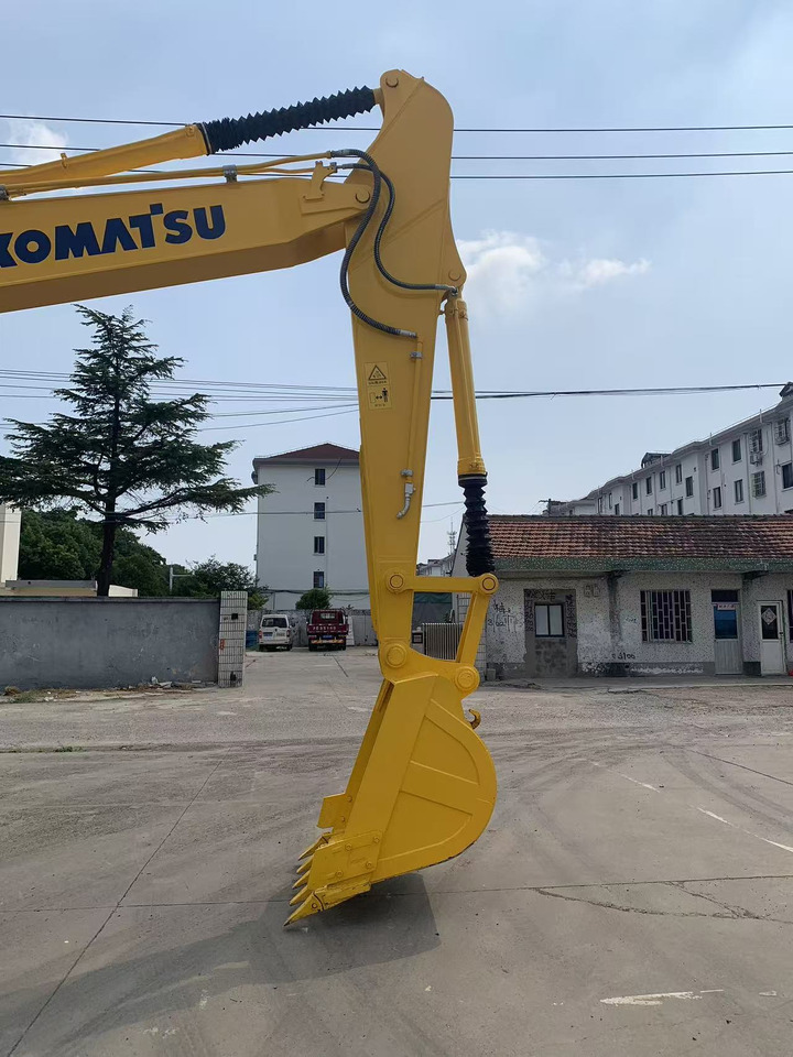 Komatsu PC240 Tracked Excavator Japan Origin - Crawler excavator: picture 5 Komatsu PC240 Tracked Excavator Japan Origin - Crawler excavator: picture 5
